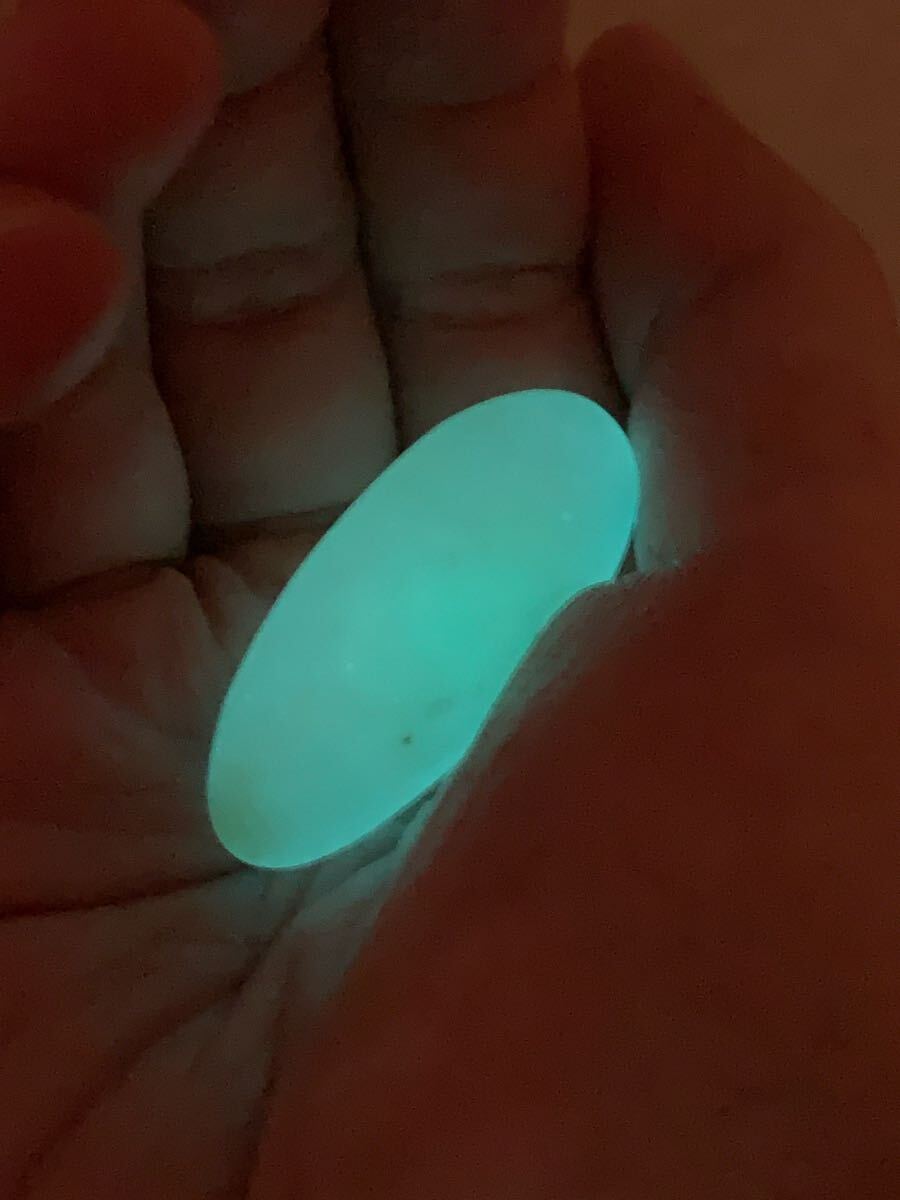 奇石!蛍光鉱物 蛍石 フローライト蛍光オパール原石ゴビアゲート水石鉱物標本パワーストーン糸魚川翡翠御守り天眼天珠卵化石隕石石器古銭_画像8