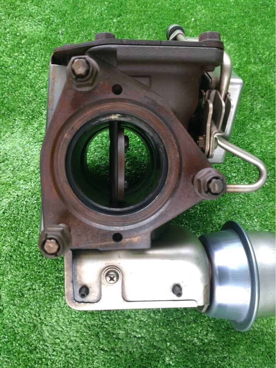 ADF-KDH201V/ADF-KDH206V ハイエース 1KDFTV エキゾーストガスコントロールバルブ 中古品_画像4