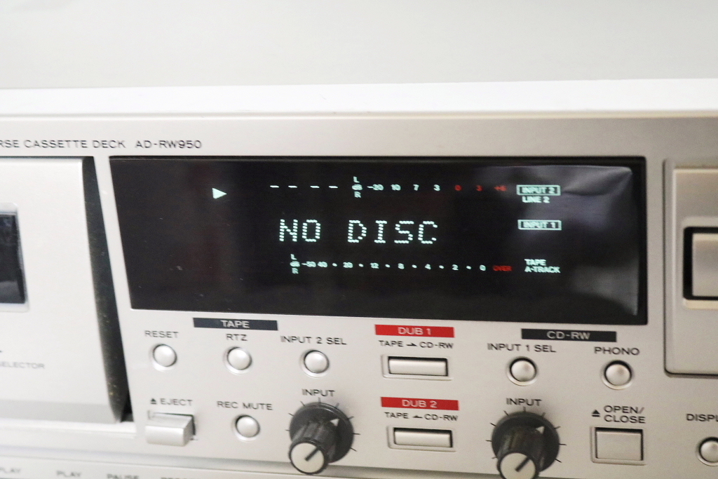 完全動作【ティアック CDーRレコーダー/カセットデッキ AD-RW950-S＋ヘッドイレーサー】純正取説　リモコン２個、コード等完備_画像6