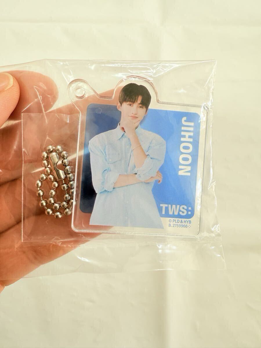 TWStuasSHINYU JIHOON HANJINsinyujifn рукоятка Gin акрил брелок для ключа не использовался Bandai 