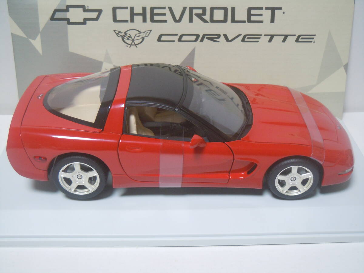 S=1/18☆UTmodels(PMA)製 Chevrolet Corvette/C5(RED):シボレー・コルベット/C5型:5代目(レッド)新品・未使用!_画像5