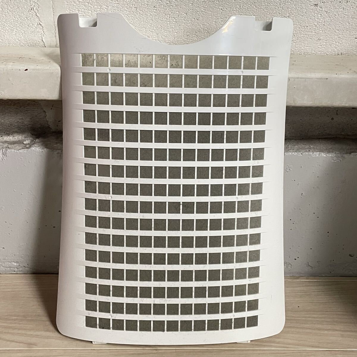 ● 空気清浄機 SHARP シャープ FU-N50BK-W Ion プラズマクラスター ホワイト ホワイト 本体 通電確認済み 2023年製 家財便 未清掃 花粉_画像7