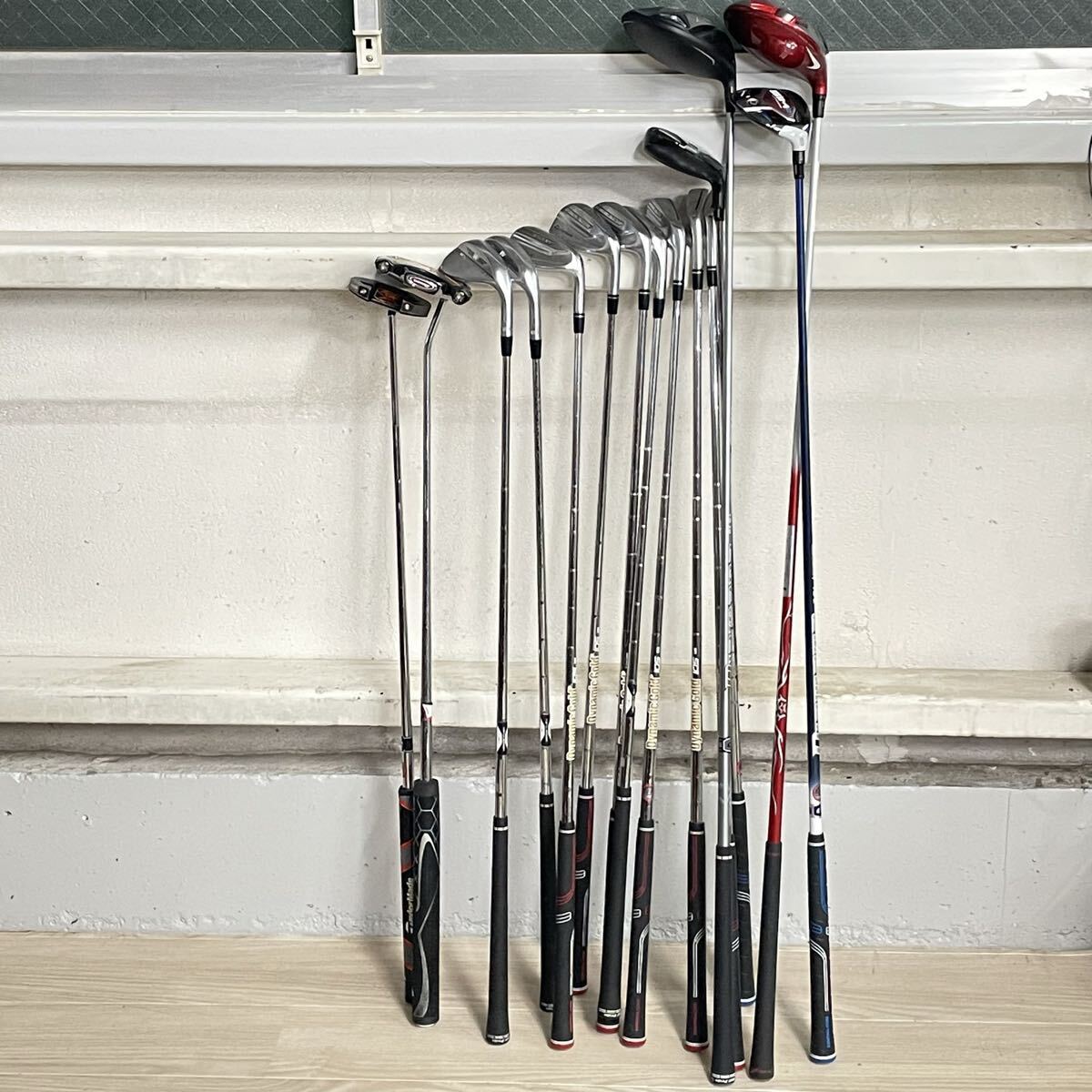● TaylorMade テーラーメイド VOKEY DESIGN SM8 ゴルフクラブ セット ゴルフバッグ 現状/付属品 写真参照 ドライバー アイアン パター_画像2