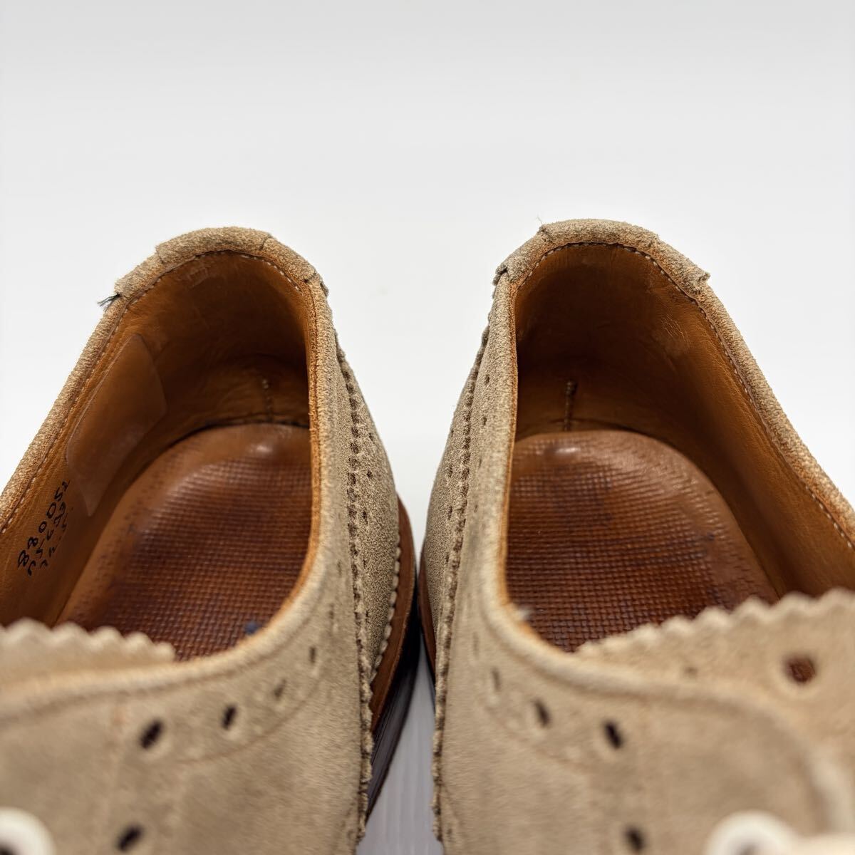 Tricker’s トリッカーズ BOURTON バートン ウィングチップ UK7.5 26cm ベージュ スエード 外羽根 ビジネスシューズ ドレスシューズ 革靴_画像6