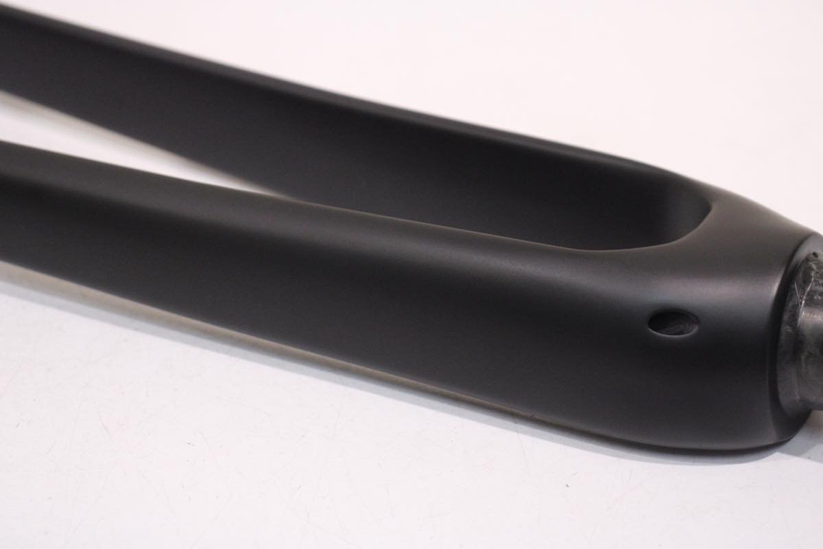 ★TREK トレック DOMANE+ AL5用 カーボンフォーク 1-1/8,1/1.2 Tapered コラム殘長189mm 700c 超美品