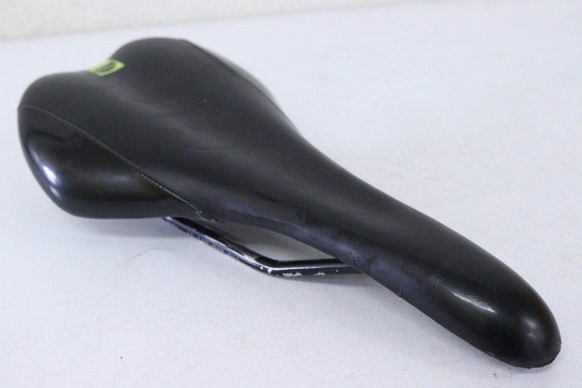 ★OCTANE ONE サドル_画像1