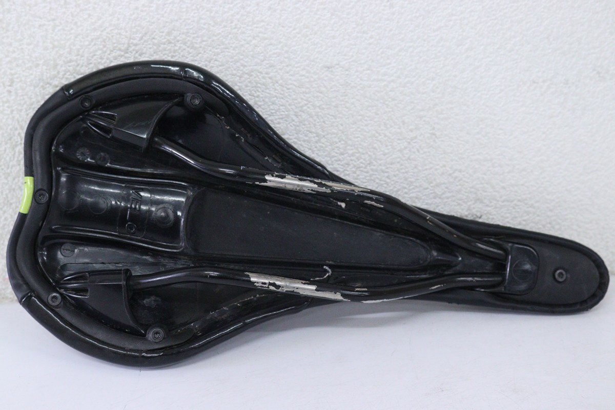 ★OCTANE ONE サドル_画像7