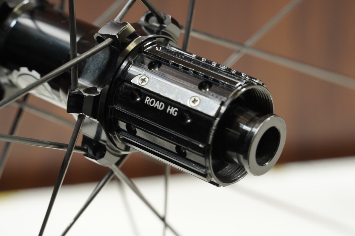 ○ELITE WHEELS エリートホイール EDGE 40 DISC シマノフリー 11/12s対応 クリンチャー チューブレス カーボンホイールセット_画像3