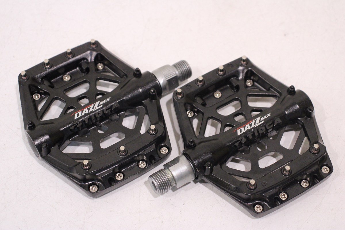 ☆TIOGA タイオガ spyder DAZZMX フラットペダル 超美品_画像2