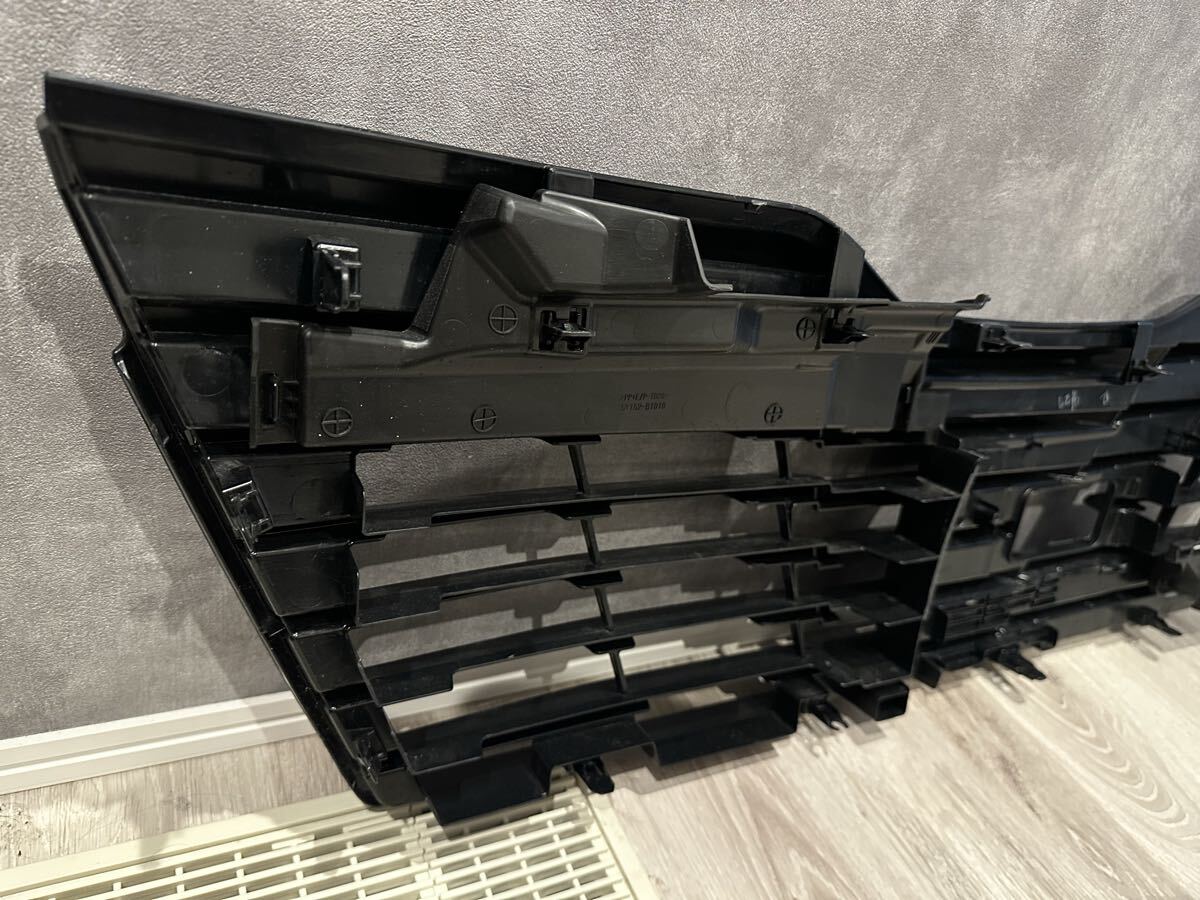 トヨタ ルーミーM900A フロントグリル 新車外し 美品_画像5