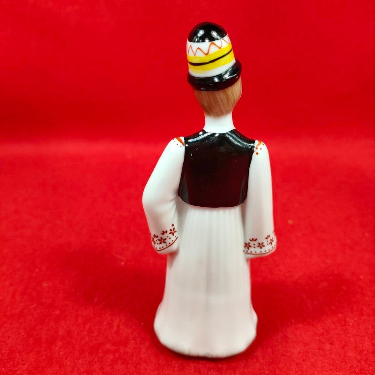 HOLLOHAZA 陶磁器人形 フィギュリン ホロハザ 貴婦人像 置物 インテリア _画像3