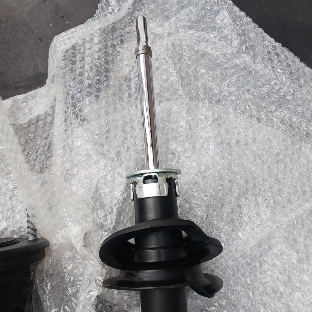 200 серия Crown передний амортизатор прекрасный товар