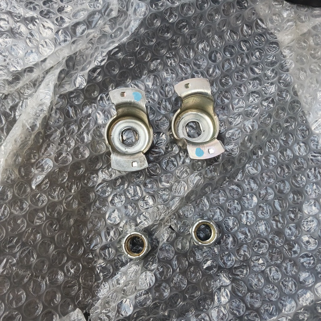 200 серия Crown передний амортизатор прекрасный товар 