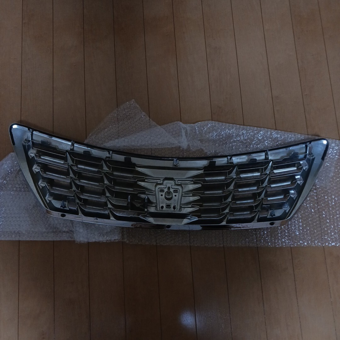 200 серия Crown Royal ru поздняя версия полный металлизированная передняя решетка прекрасный товар 