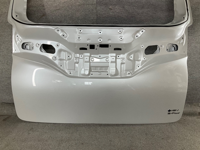 A2342　アルファード　AGH40　リア　ゲート　パール系☆_画像3