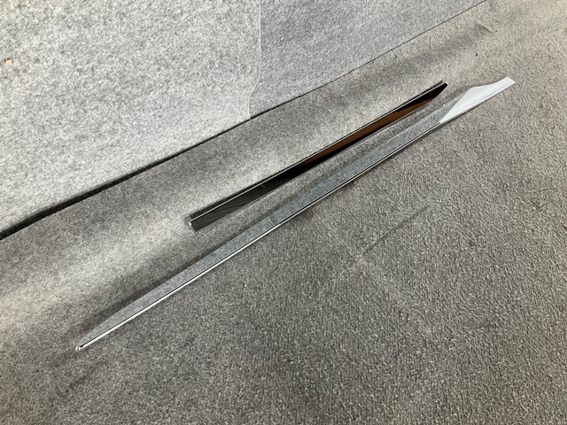 A2346 未使用品 プリウス ZVW60/MXWH60 モデリスタ サイドドアガーニッシュ 左 メッキ☆_画像3