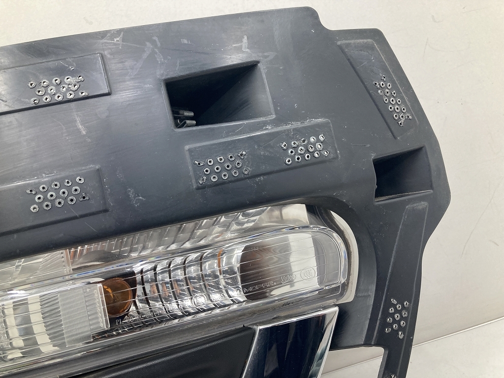 трещин нет '18 год JEEP M624 Jeep Compass ограниченный оригинальный правая противотуманная фара указатель поворота отделка комплект (V1553)