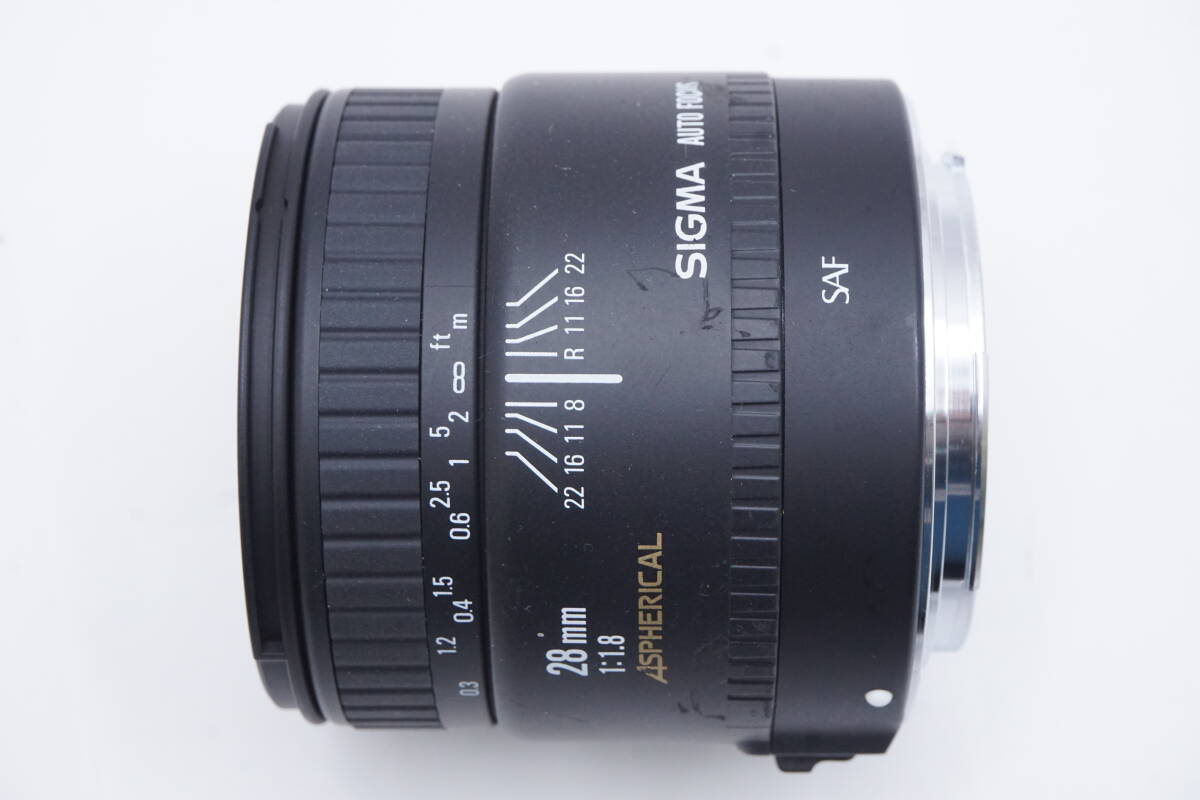 ☆SIGMA シグマ HIGH-SPEED WIDE 28mm F1.8 II For Canon-AF (フード,キャップ付)_画像4