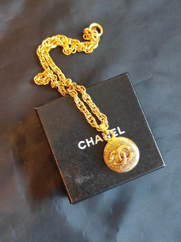 CHANEL Chanel Vintage здесь Mark колье Gold металлизированный длина 42cm круглый верх D22.1mm