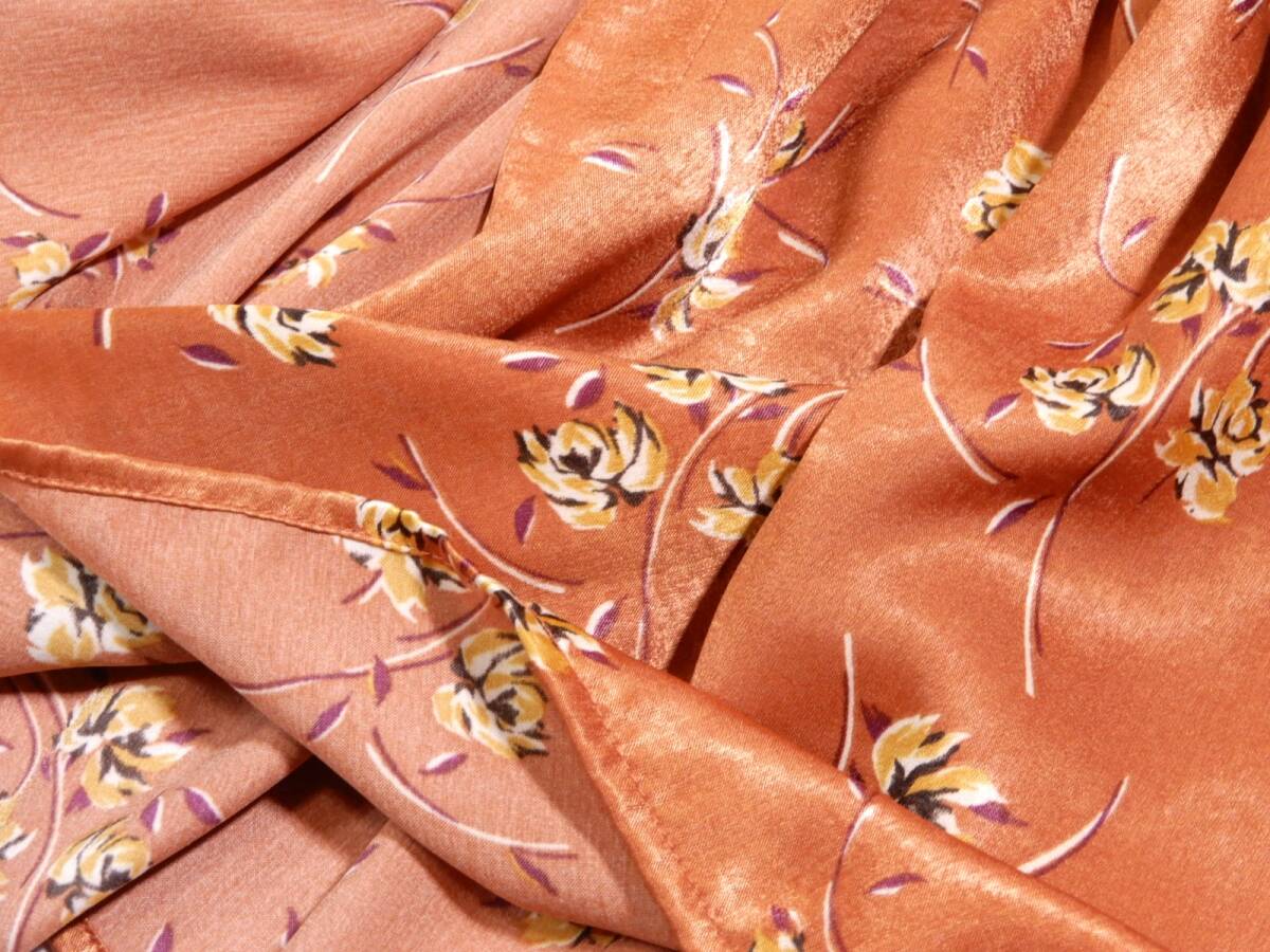 山下美月さん着用 COLLAGE GALLARDAGALANT コラージュ ガリャルダガランテ 微光沢 ヴィンテージフラワーワンピース F_画像6