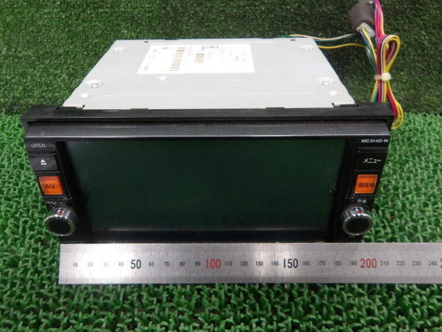3FV3569 AES4)) 日産 セレナ HFC26 後期型 ハイウェイスター 純正 メモリーナビゲーション　MC314D-W_画像2