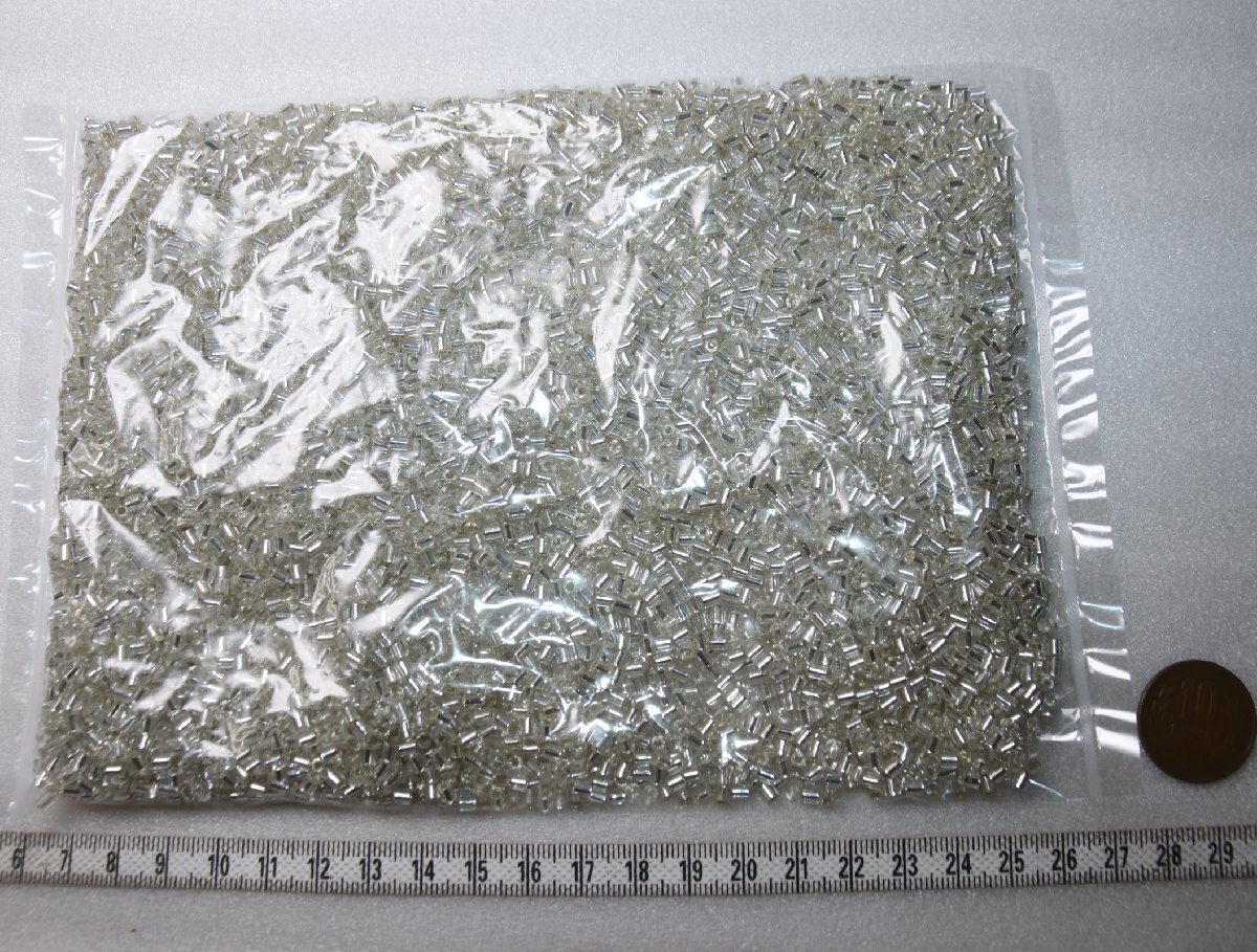 ■No.1218【約300ｇ】竹　ビーズ大量　激安_画像1