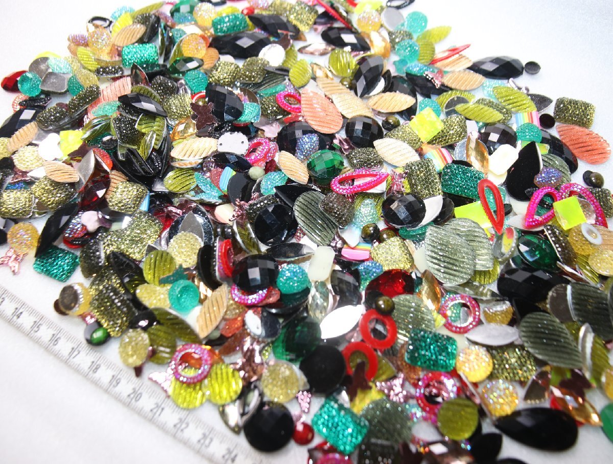 No.1・大量デコパーツ・260g_画像3