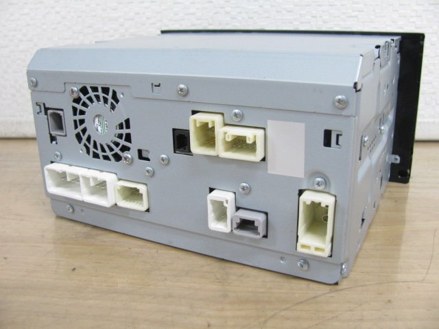 [111375-B]トヨタ純正 メモリーナビ NSCP-W64本体 地図2015年 ワンセグ地デジチューナー/Bluetooth内蔵 動作確認済_画像9