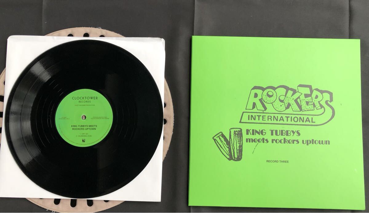 ほぼ未使用盤！ 10インチ3枚組セット KING TUBBY / MEETS ROCKERS UPTOWN スペシャルBOX リイシュー ブックレット付 DUB名盤！US cut_画像8