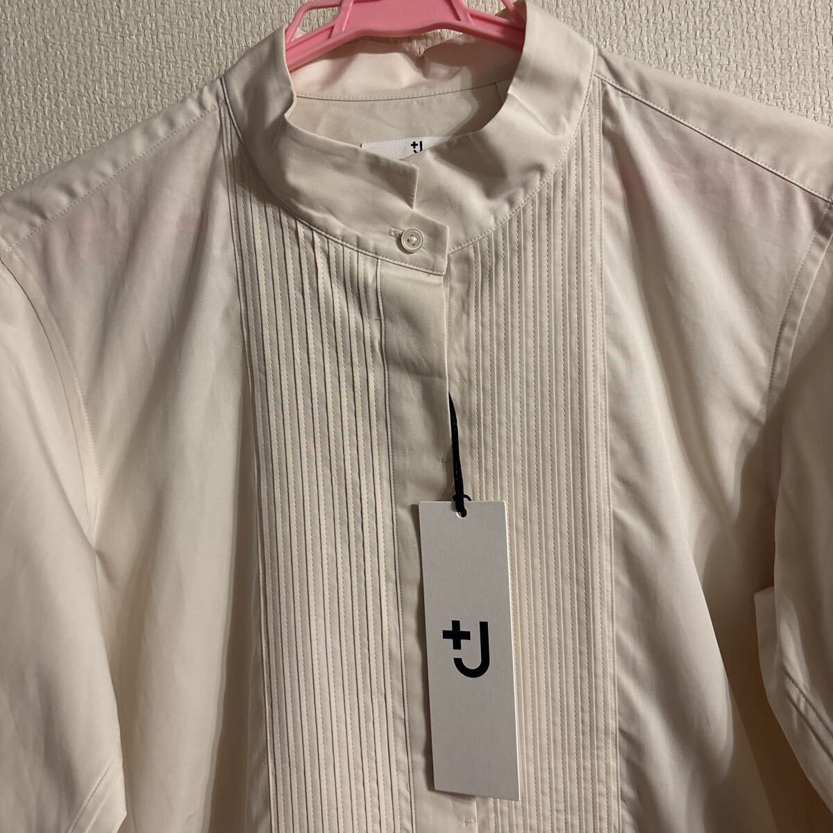 未使用　+J uniqlo 長袖シャツ　 ブラウス　色(natural) レディース　Sサイズ_画像2