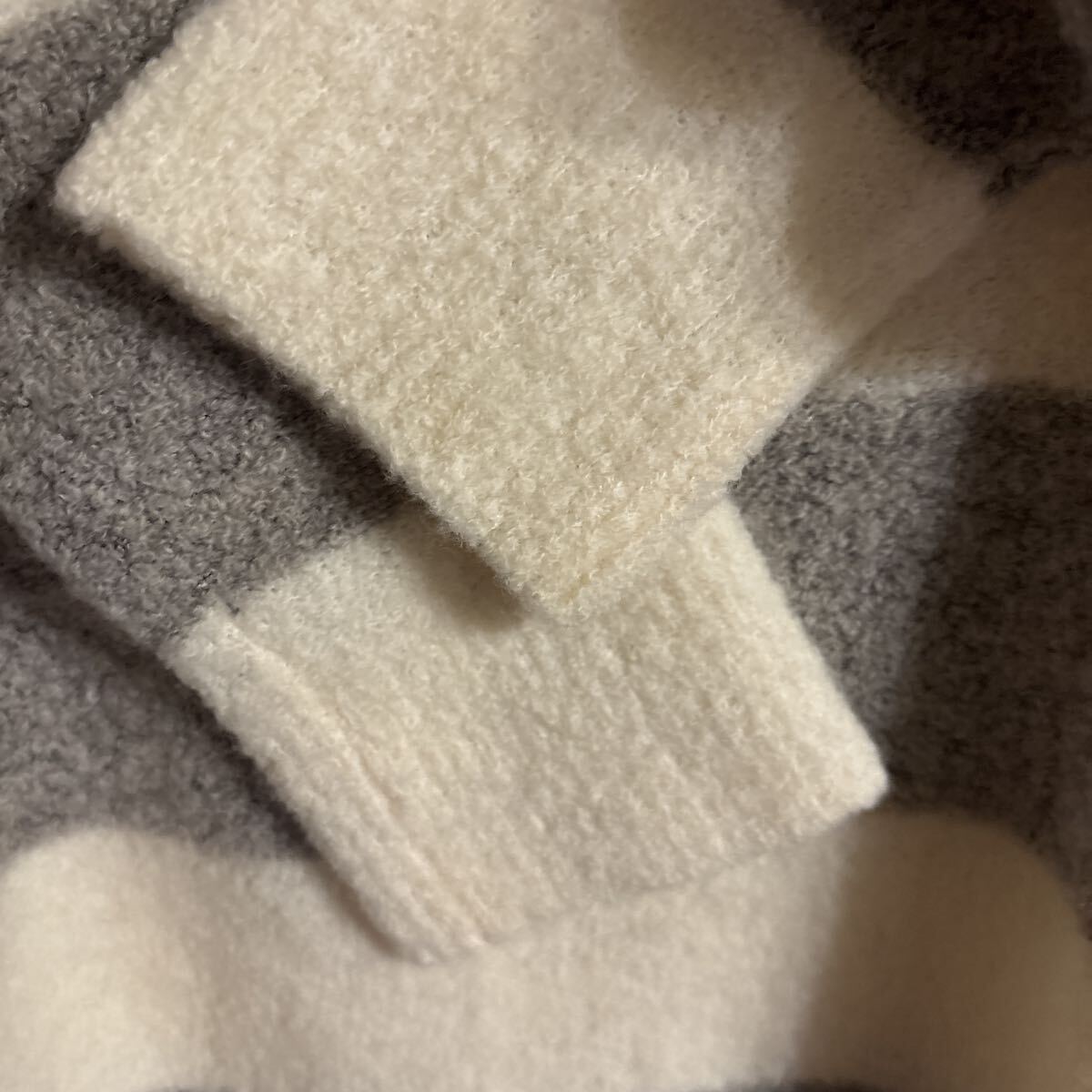 自由区　 ニット セータ長袖 38(M)サイズ　トップス レディース　 ボーダー offwhite & Lightbrown_画像4