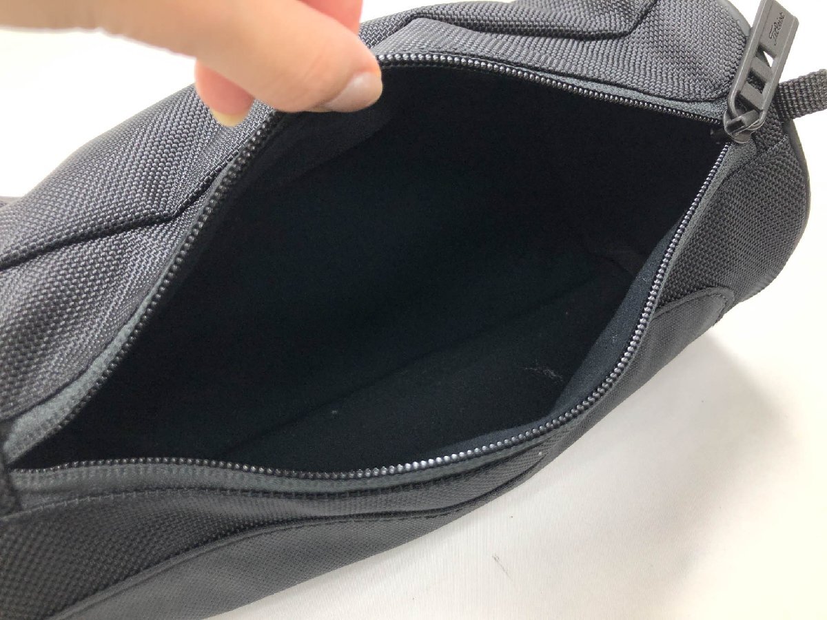 極美品 【タイトリスト Titleist】 ロゴデザイン バリュアブルポーチ ゴルフポーチ ナイロン ドラム 円柱型 (メンズ) ブラック ◇5MG3094◇_画像7