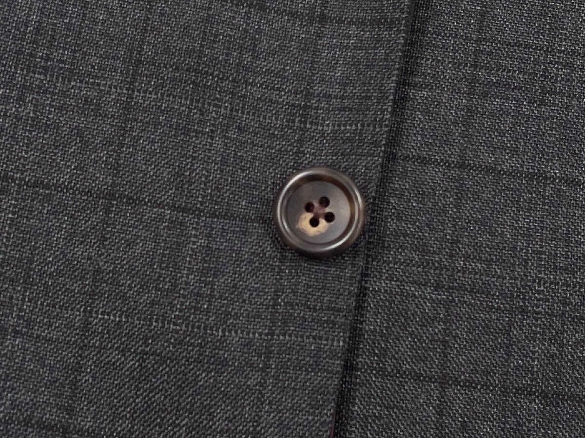 超美品【azabu tailor 麻布テーラー】 シングル3ボタン段返りスーツ (メンズ) size48 チャコールグレー系 格子柄 ◇33RMS2726◇_画像5
