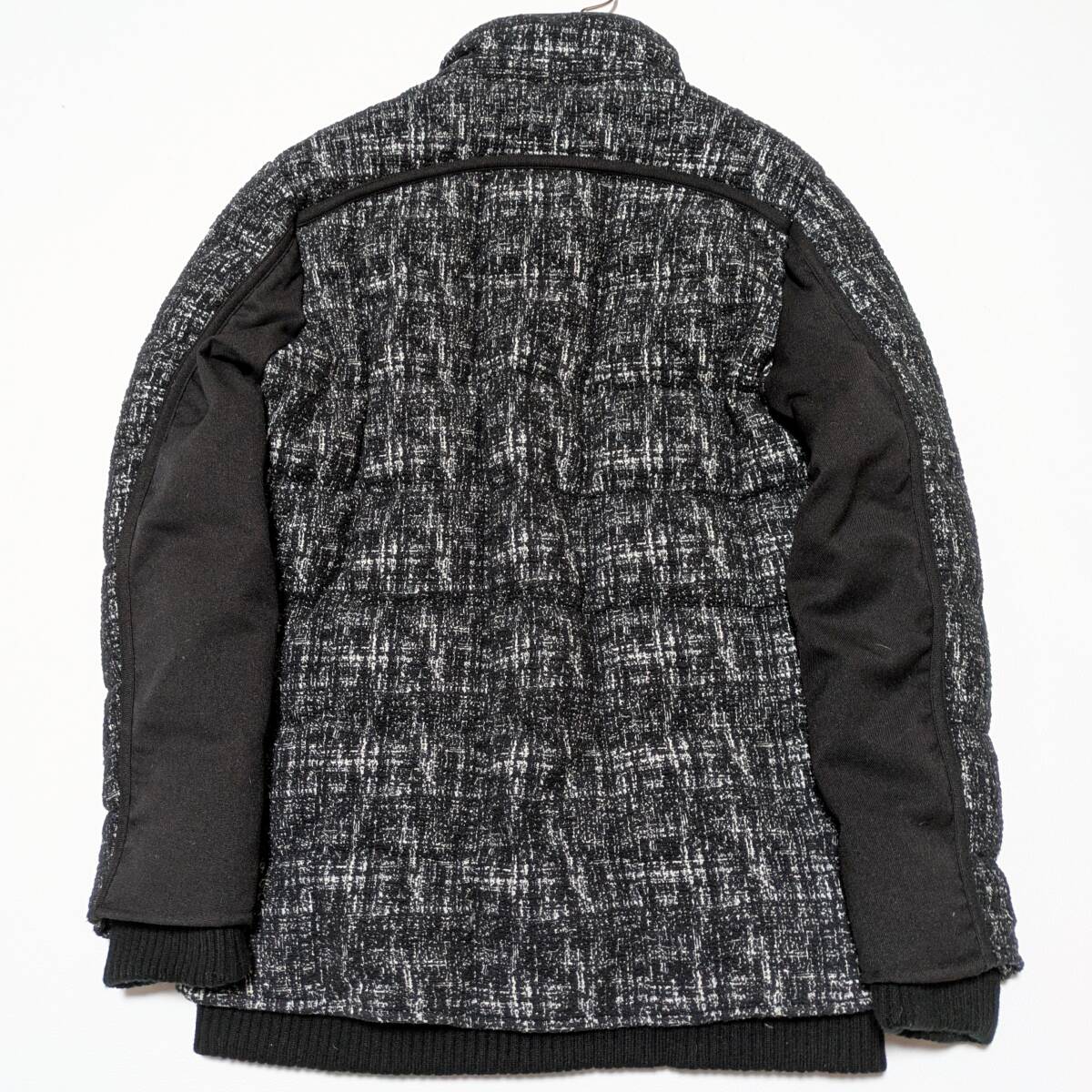 1PIU1UGUALE3 RELAX ダウンジャケット ブルゾン ロゴワッペン 総柄 Wジップ ブラック 黒 ウノピゥウノウグァーレトレ メンズ アウター_画像7