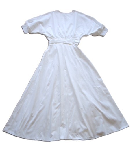 ■白の半袖ロングワンピース■サイズ　M■_画像8