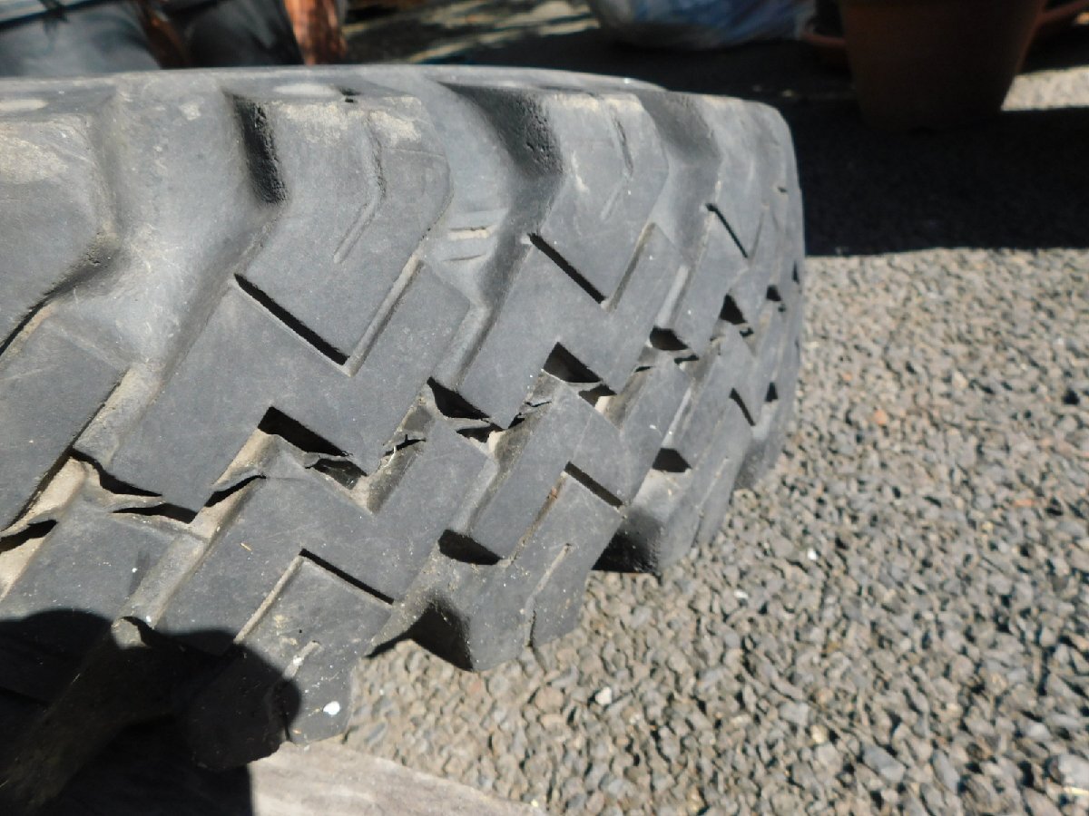 ジムニー　ジープサービス　　７００－１５　　１本_画像2