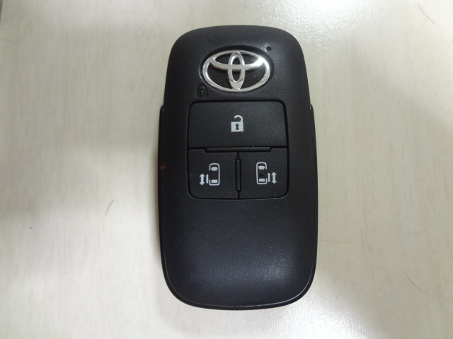 トヨタ ルーミー 両側スライドドア 4ボタン スマートキー 007-AG0115 中古 検)TOYOTA/M910A/ROOMY/タンク/M900A/ダイハツ/トール_画像1