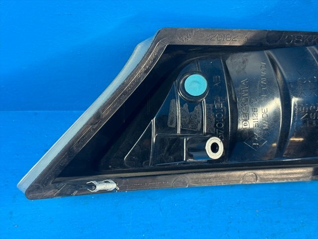 JEEP ジープ CHEROKEE チェロキー KK37 純正 フロント ウインカー 右 57010124_画像5