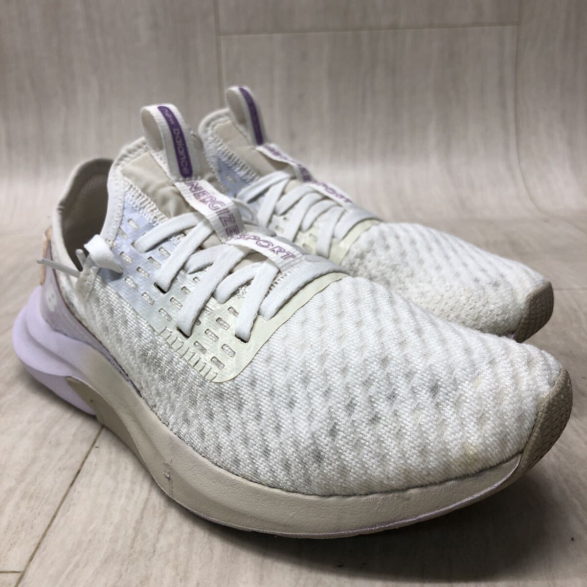 M282 FK-250827-174 New Balance ニューバランス エナジャイズスポーツ トレーニングシューズ レディース 24cm ホワイト_画像1