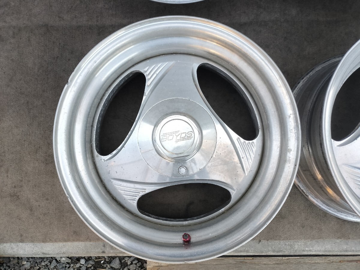BOYDS 16インチ 16×7J/8J 5H PCD120.65?/127 +8/+5 ハブ径78mm★ボイド 中古アルミホイール４本セット センターキャップ付 深リム_画像4