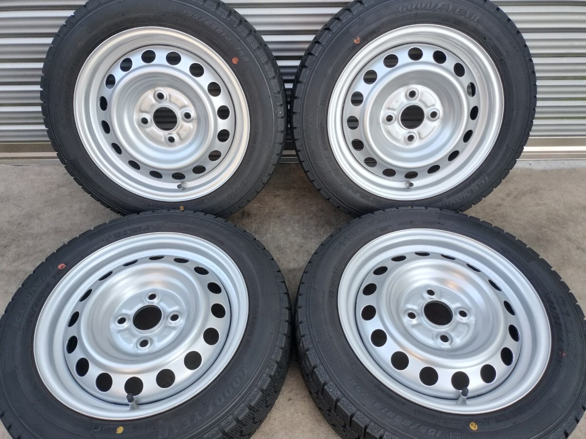 スチールホイール 14インチ 14×5J 4H PCD100 約+40 ハブ径54mm 2021年製 GOODYEER ICE NAVI 7 155/65R14★鉄 スタッドレス シルバー再塗装_画像1