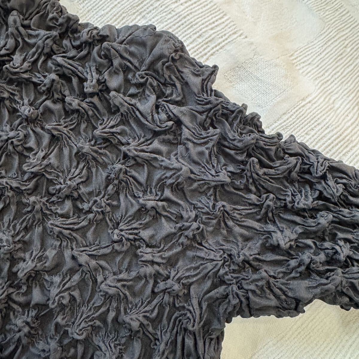 sensounico センソユニコ tb ◆タートルネック プリーツ シワ加工 縮緬 カットソー ブラウス 黒 サイズ38 y26103103_画像6