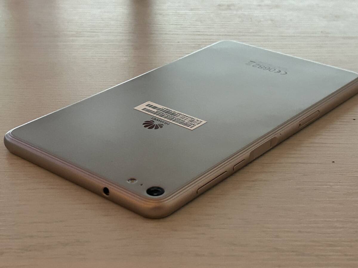Huawei MediaPad T2 7.0 Pro SIMフリー LTEモデル PLE-701L ファーウェイ メディアパッド タブレット Android アンドロイド 本体 ゴールド _画像3