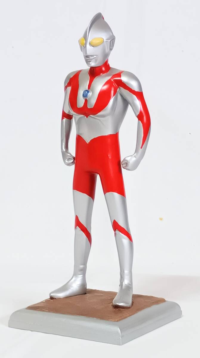 ポリストーン製完成品■ロマン堂　ウルトラマン　Cタイプ　高さ14cm_画像3