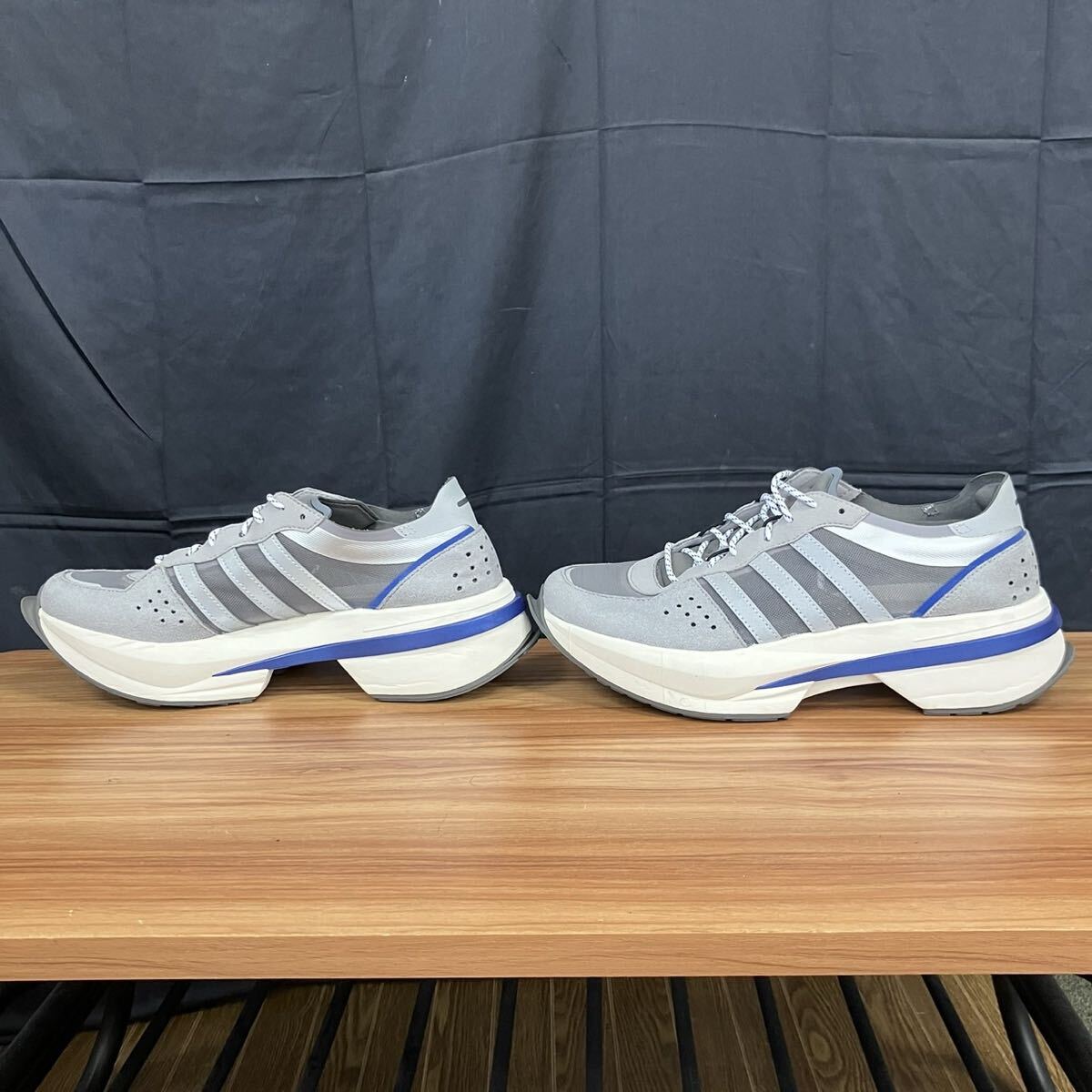 $【売り切り】 adidas アディダス ESIOD ローカットスニーカー グレー メッシュ 28cm メンズ_画像3