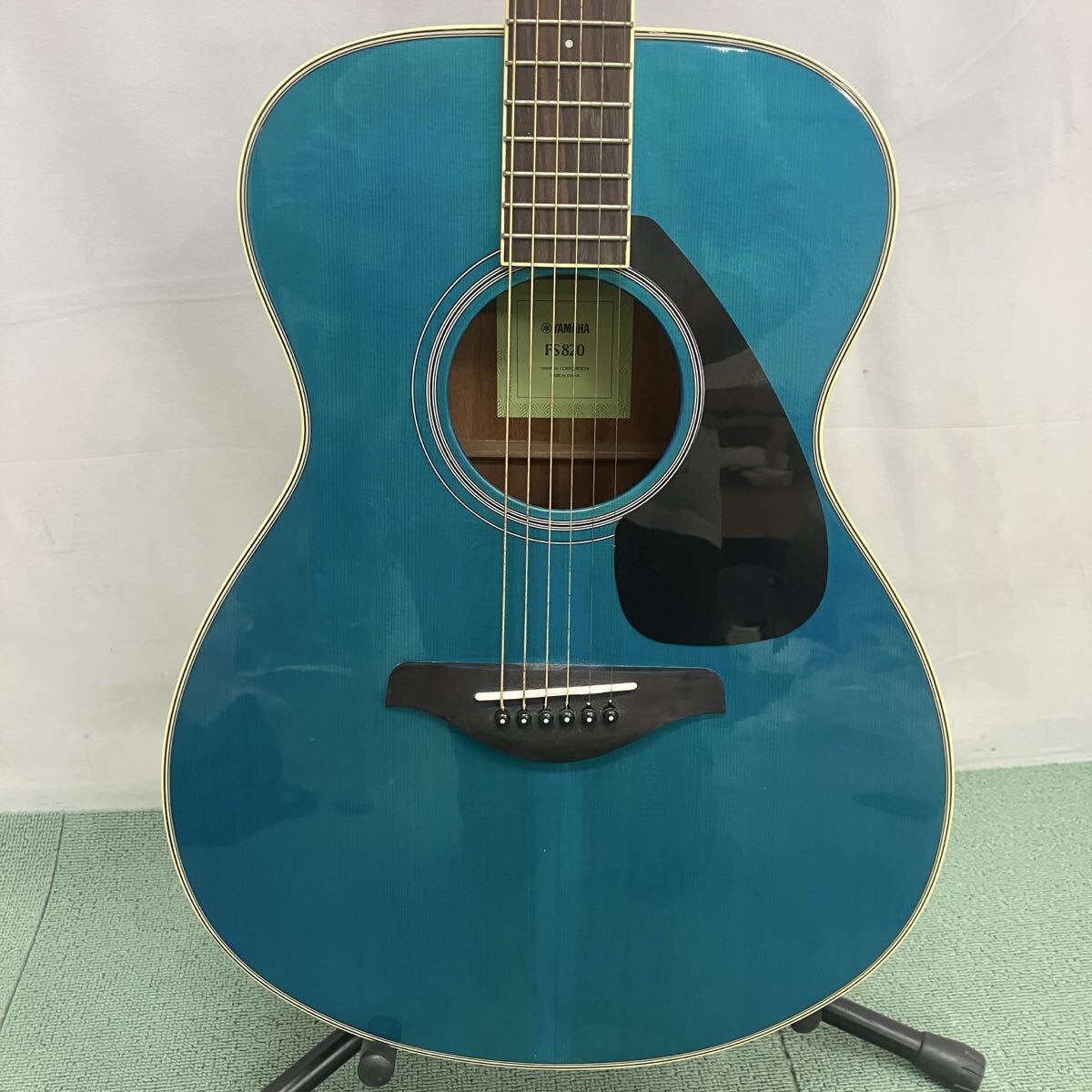 ▲【売り切り】YAMAHA ヤマハ アコースティックギター FS820 ブルー 弦楽器 6弦 アコギ_画像3