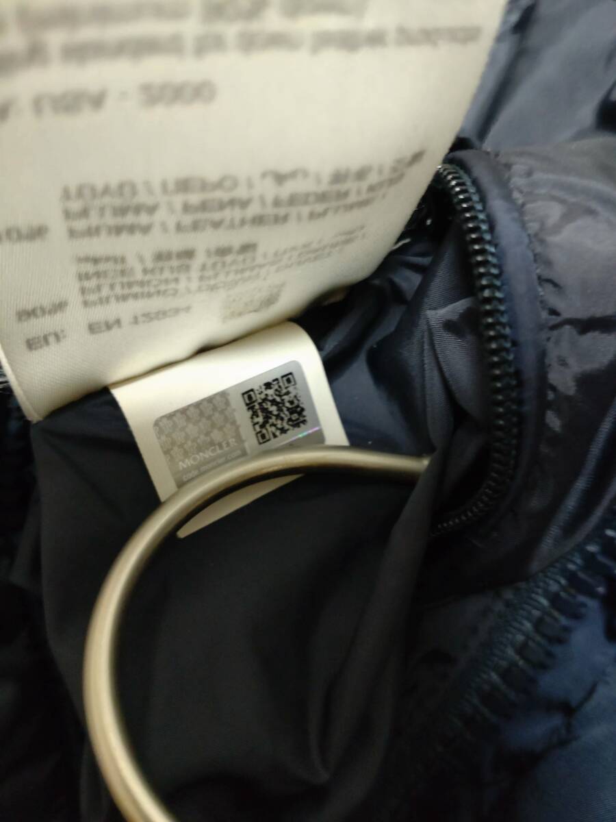 ★美品！ 国内正規品 アルフレッド ALFRED ネイビー T1 QRコード未登録 検索モンジュネーブル マヤ モンクラ クルーニー ★_画像8