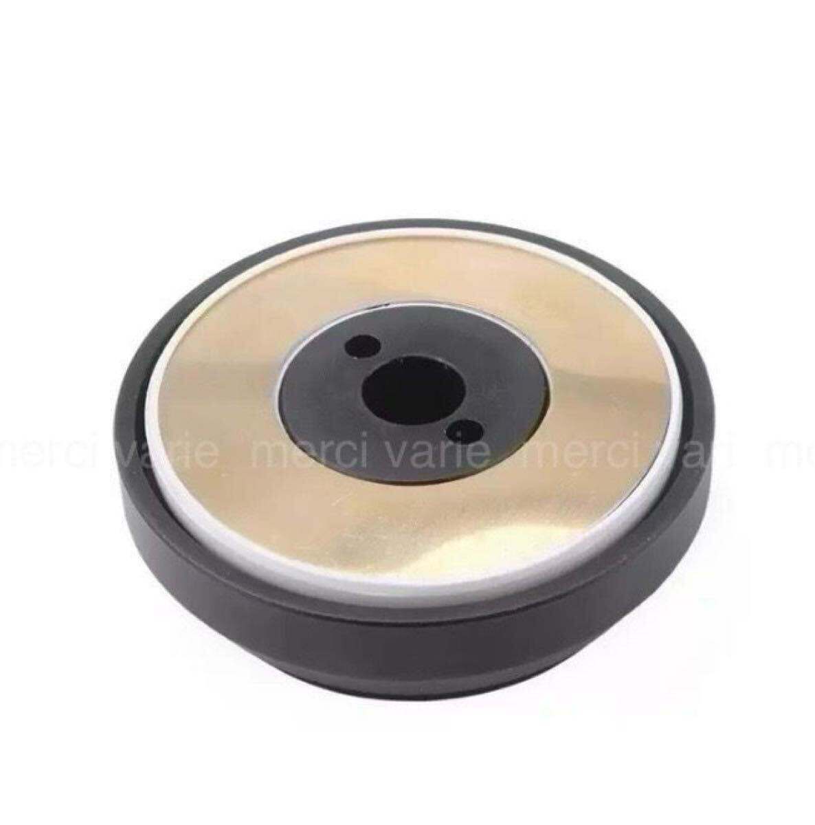 マツダ 薄型 ショート ステアリングボス マツダ 約32mm ハンドル スリム コンパクト アルミ momo クイック リリース 新品 未使用品 即納_画像2