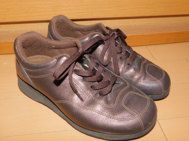 SALUTIS/アシックス★サルティスUSEDスニーカー★23cm/3E幅_画像1