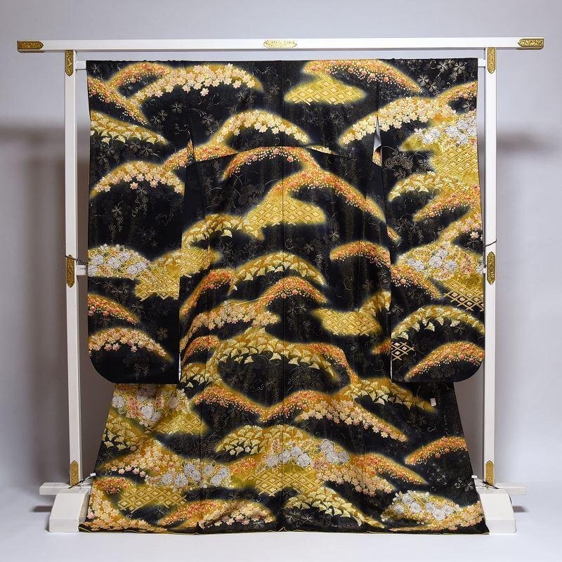 【ほりだし堂】　お仕立て済み　振袖　中古　十日町「桐屋」謹製　翠山　夢幻辻が花　黒色　吹き寄せ